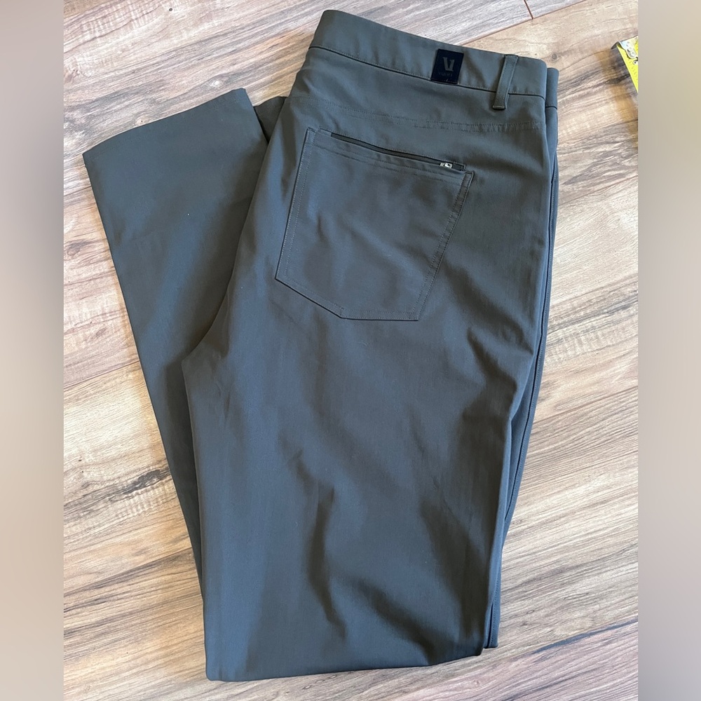 Vuori Meta Pant Athletic Slim Fit 38 / 32" inseam